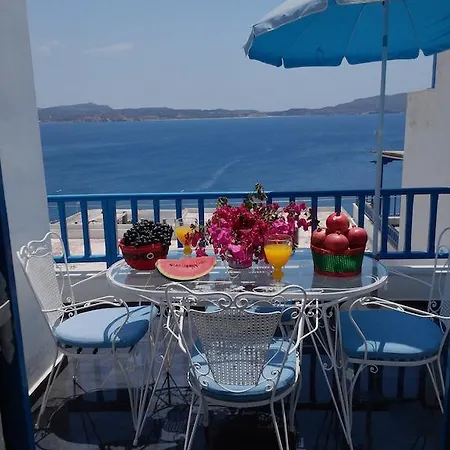 Bouganville αpartments * Adámasz