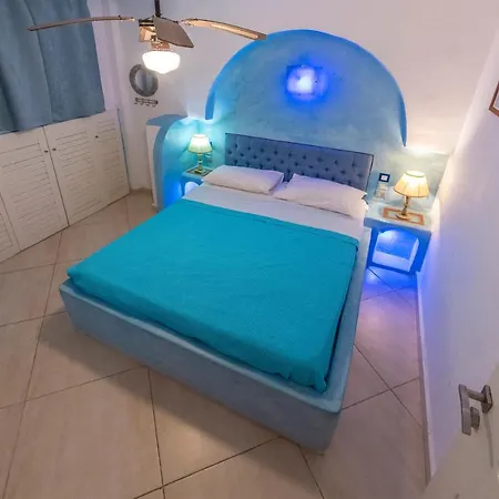 Bouganville αpartments 公寓 阿达玛斯