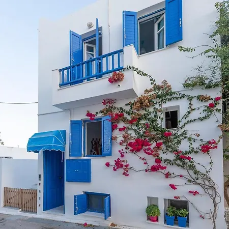 Bouganville αpartments * Adamantas (Milos)